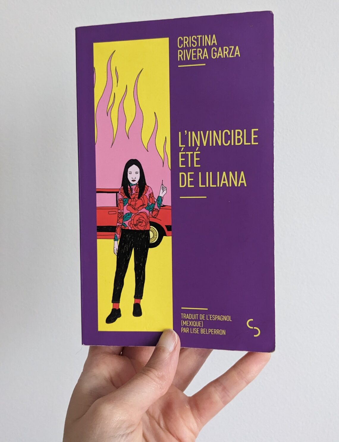 Couverture de L'invincible été de Liliana