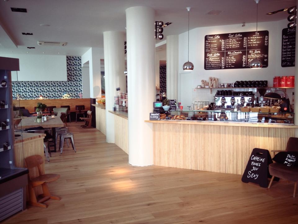 Crédit Photo : https://www.facebook.com/JatCafe/photos_stream