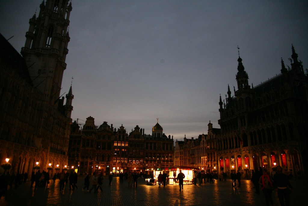 brussels_night_Grand-Place